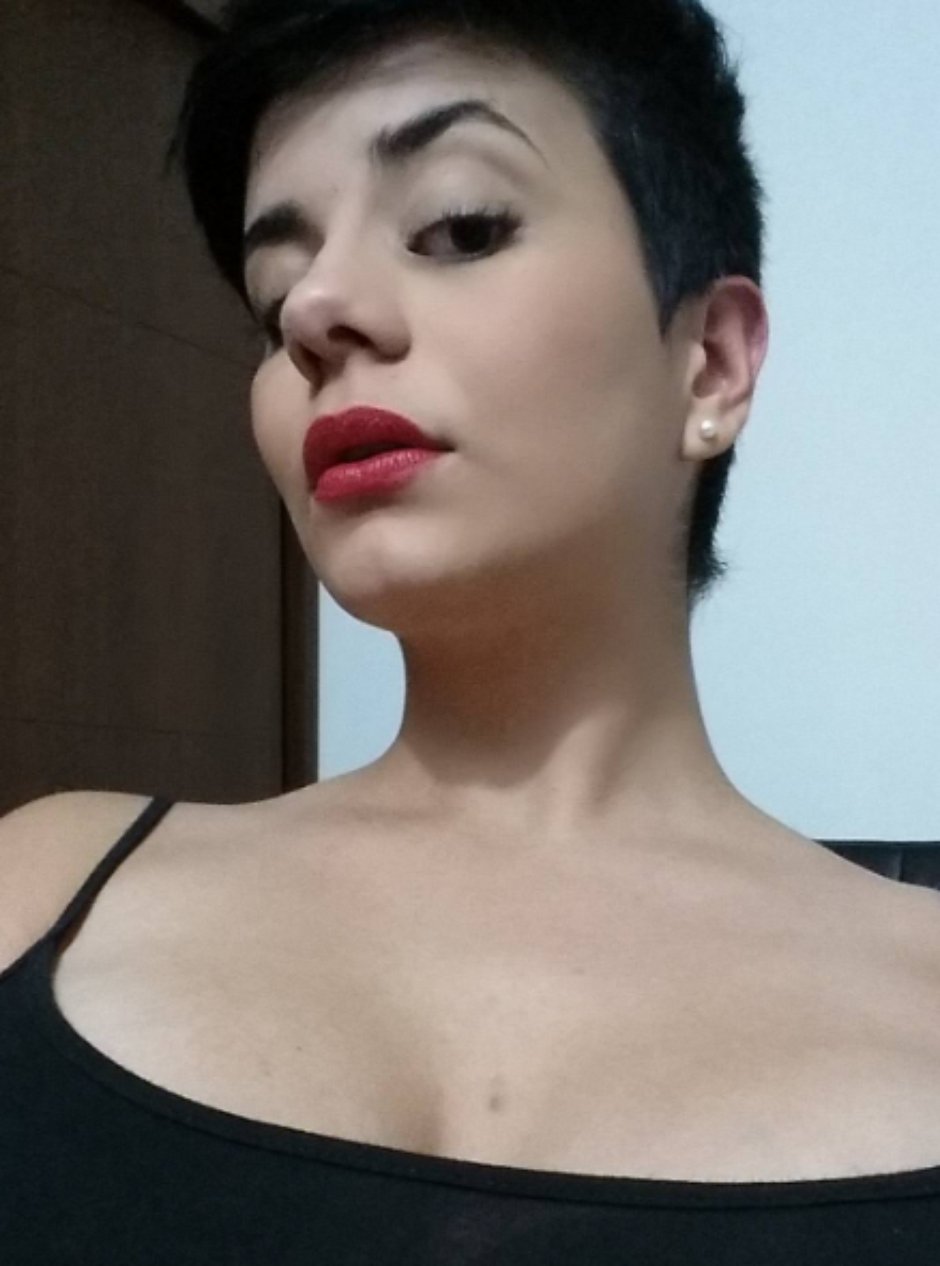 Alejandra Omaña debut in the porn industry: Bad Habit.