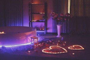 Decorating-Ideas-22-Sensual-Valentines-Day-Ideas-Romantic-Bathroom-and-Tub-Decorating